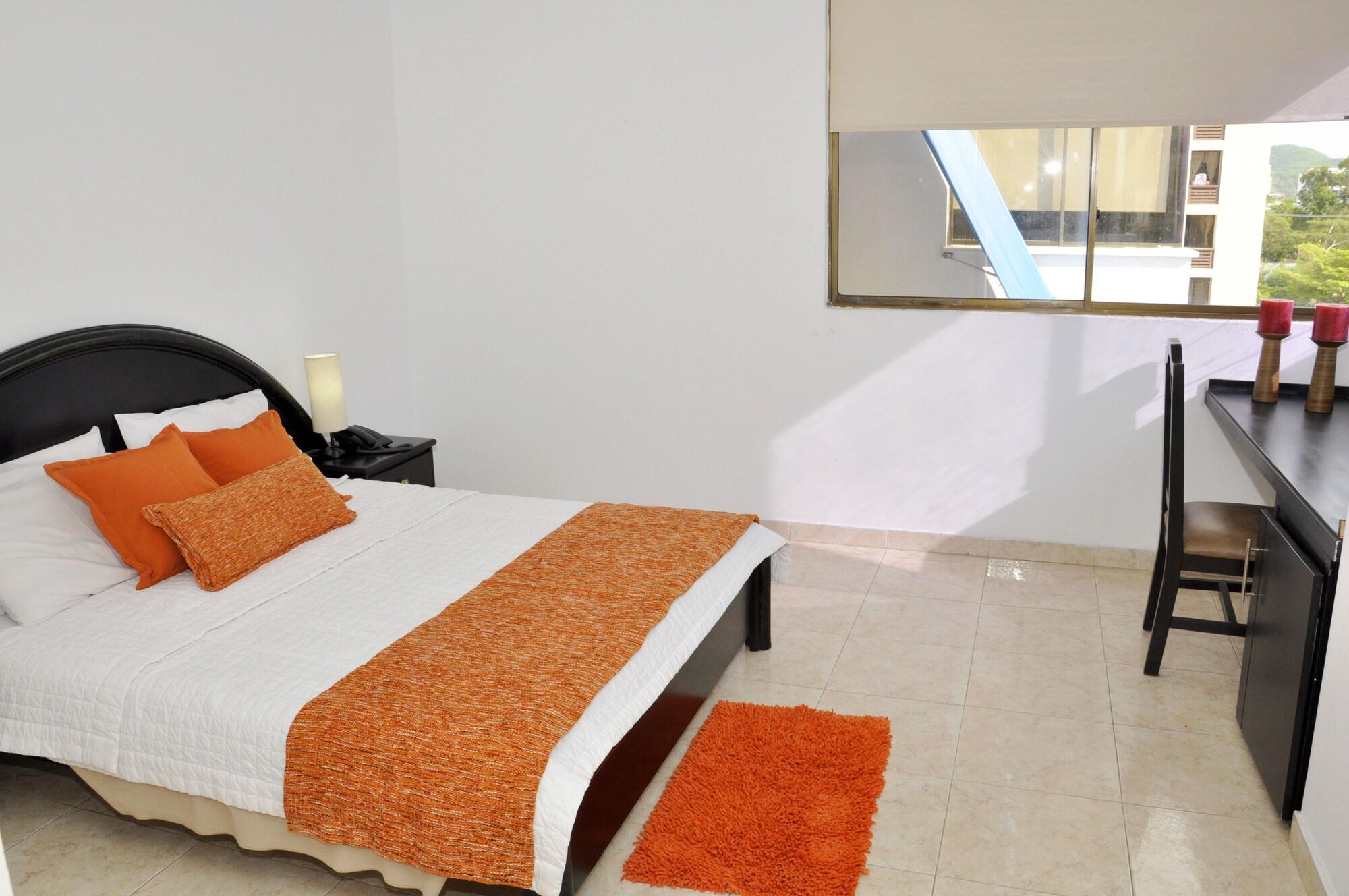 Hotel Axis Inn By Geh Suites Santa Marta  Exterior photo