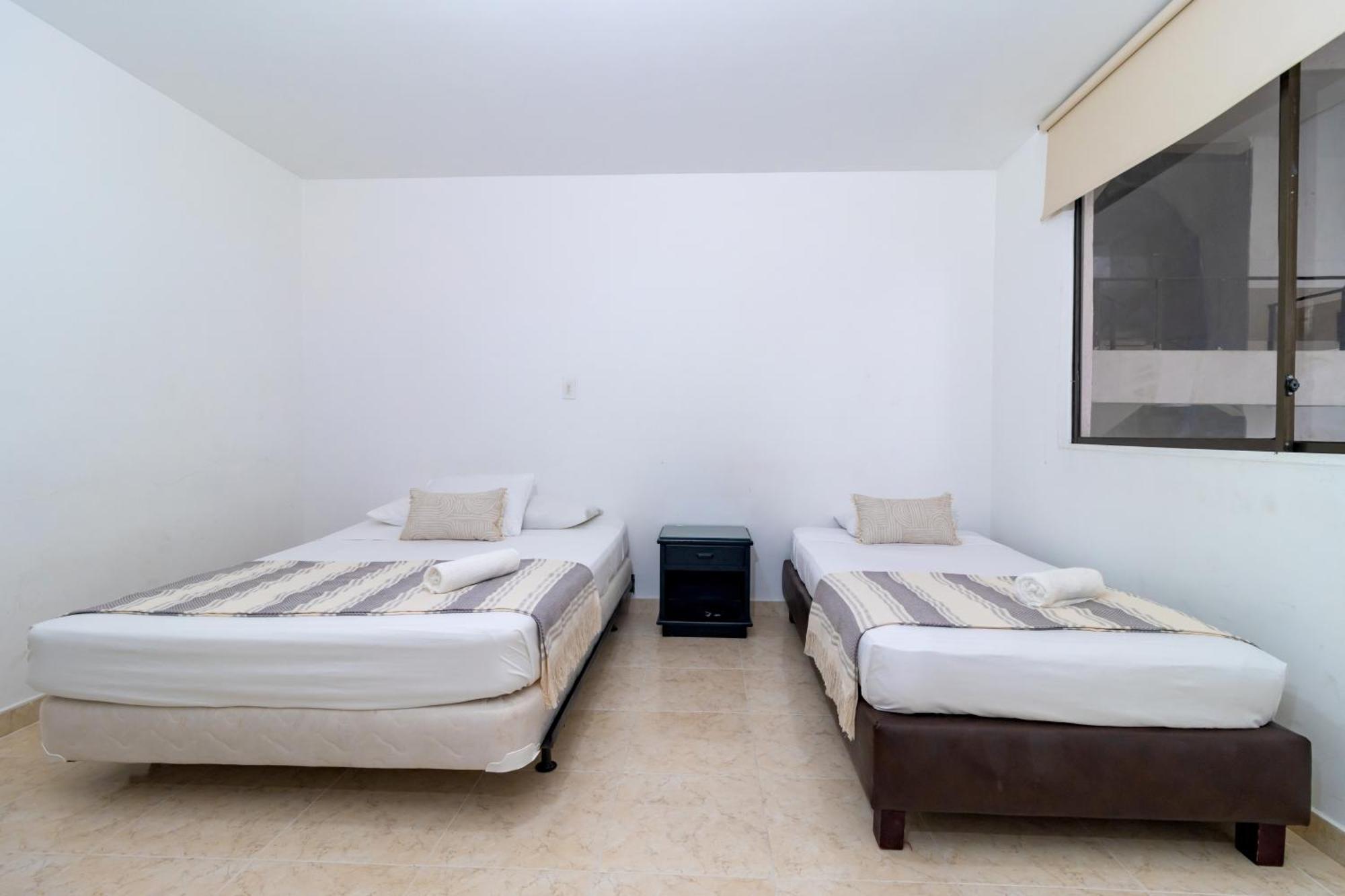 Hotel Axis Inn By Geh Suites Santa Marta  Exterior photo